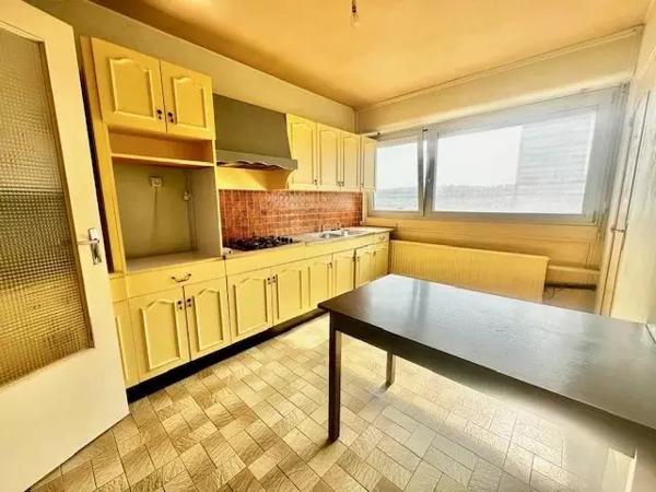 Appartement - 3 chambres  en résidence avec ascenseur