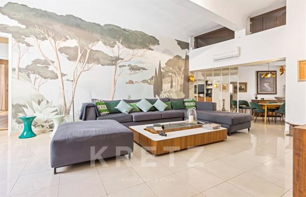 APPARTEMENT CENTRE HISTORIQUE AVEC ASCENSEUR