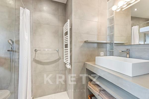 APPARTEMENT CENTRE HISTORIQUE AVEC ASCENSEUR