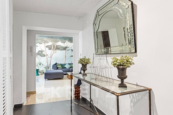 APPARTEMENT CENTRE HISTORIQUE AVEC ASCENSEUR