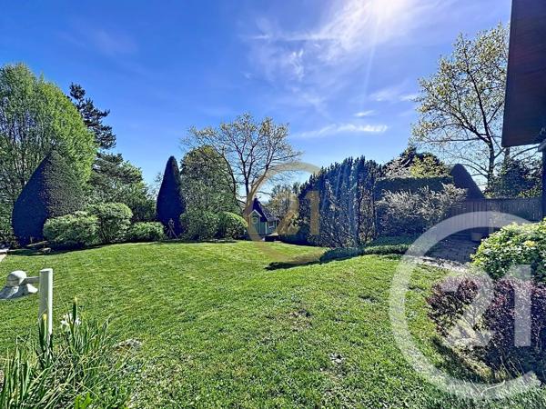 Maison à vendre  9 pièces - 218 m 2   LURE  - 70