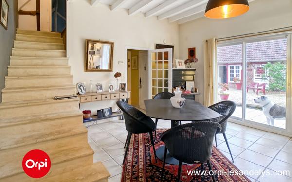 Maison à vendre    6 pièces • 148 m2 Saint-Clair-sur-Epte