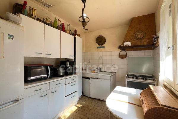 Maison à rafraîchir avec terrain piscinable