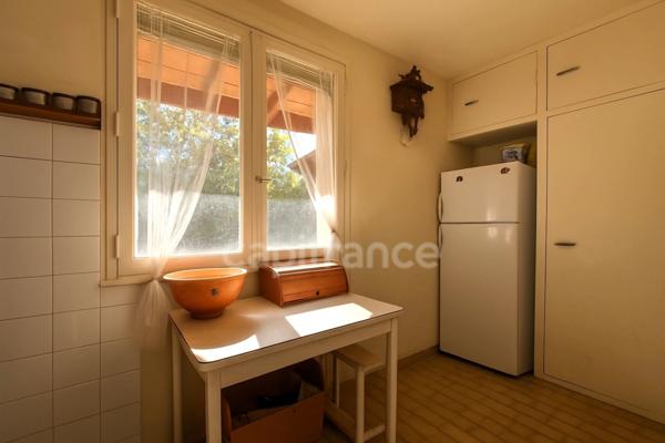 Maison à rafraîchir avec terrain piscinable