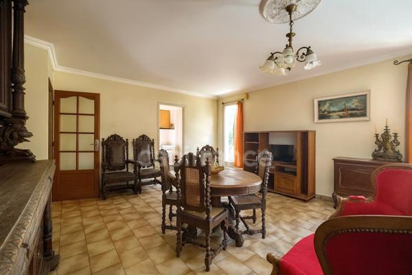 Maison à rafraîchir avec terrain piscinable