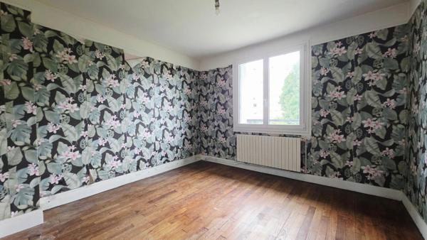 BOURGES MAISON DE 78.2M² 4 PIECES 3 CHAMBRES GARAGE JARDIN