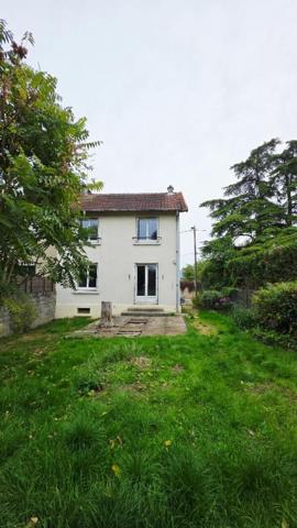 BOURGES MAISON DE 78.2M² 4 PIECES 3 CHAMBRES GARAGE JARDIN