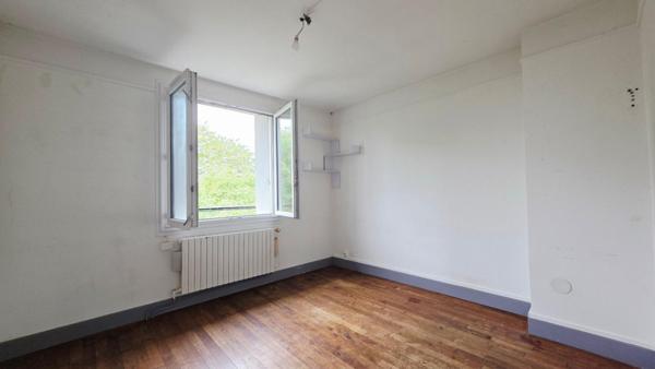 BOURGES MAISON DE 78.2M² 4 PIECES 3 CHAMBRES GARAGE JARDIN