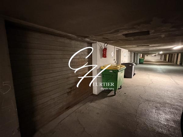 GRENOBLE - GARAGE - SOUS TERRAIN