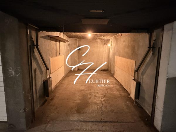 GRENOBLE - GARAGE - SOUS TERRAIN