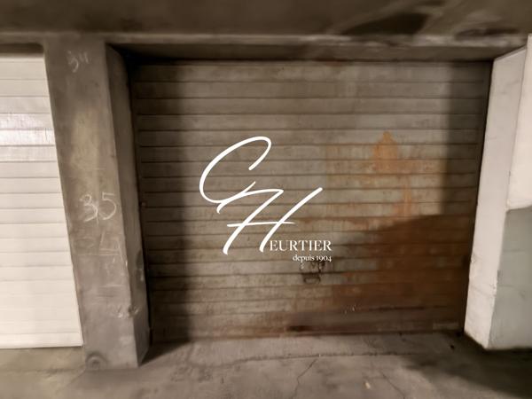 GRENOBLE - GARAGE - SOUS TERRAIN