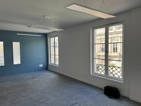 TOURS HYPER CENTRE BUREAUX D'EXCEPTION A LOUER 115 M²
