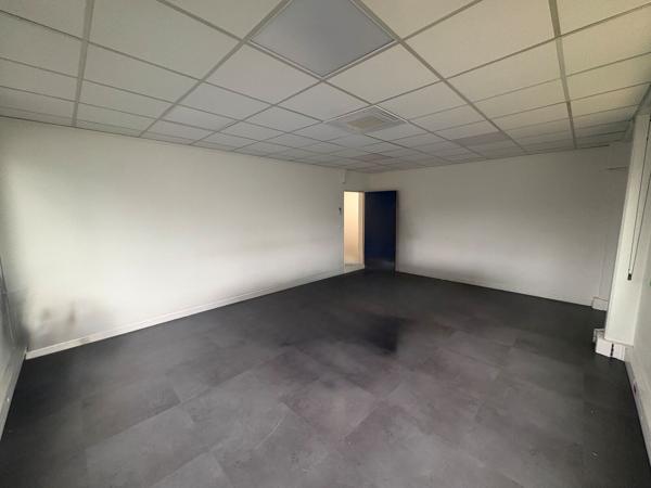 Bureau 30 m2 dans un ensemble de bureaux partagés