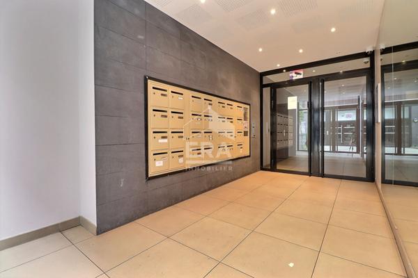 Appartement Bobigny 2 pièce(s) 37 m2