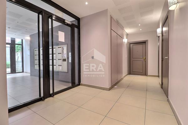 Appartement Bobigny 2 pièce(s) 37 m2