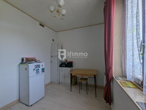 Maison Longueville gare à pieds