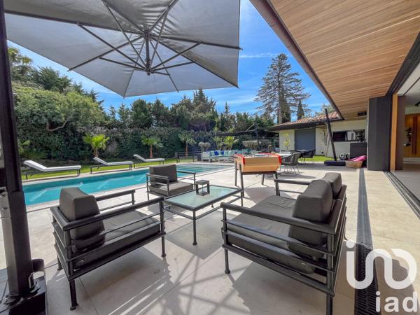 Maison à vendre 5 pièces 300 m² Saint-Tropez