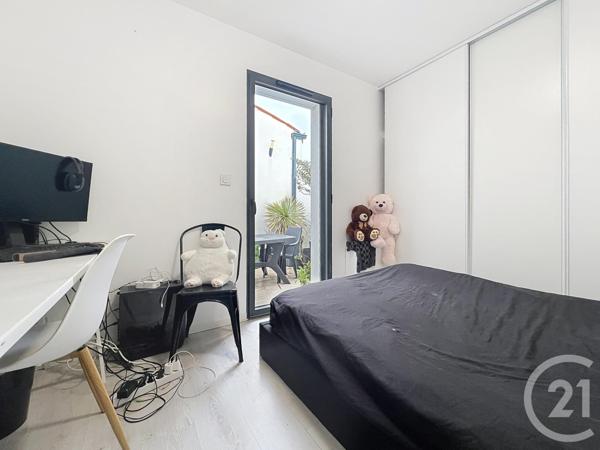 Maison à vendre  11 pièces - 237,48 m2 AIGREFEUILLE D AUNIS - 17
