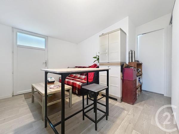 Maison à vendre  11 pièces - 237,48 m2 AIGREFEUILLE D AUNIS - 17