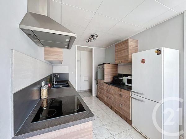 Appartement F4 à vendre  5 pièces - 92,64 m2 VANDOEUVRE LES NANCY - 54