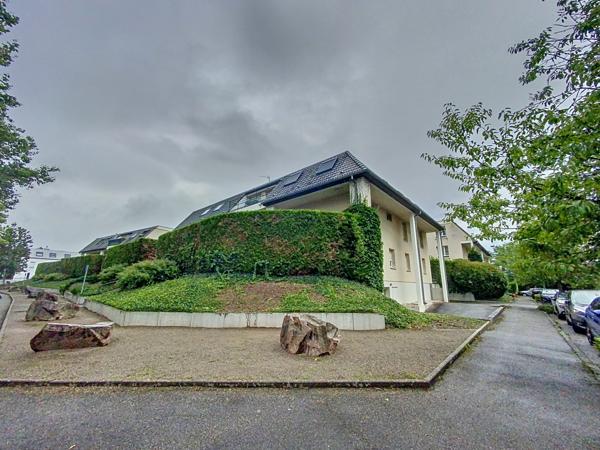 STRASBOURG Robertsau - Agréable et confortable 3P avec balcon