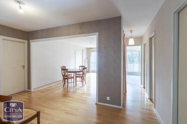 Appartement à vendre 3 pièces 73.64m² Périgueux (24000)