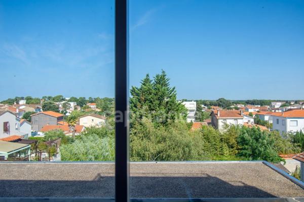 ROYAN – BEAU T3 DE 98 m² AVEC GARAGE ET CAVE À 650 M DE LA PLAGE