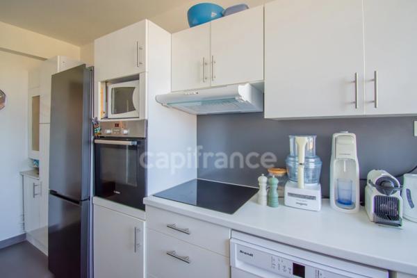 ROYAN – BEAU T3 DE 98 m² AVEC GARAGE ET CAVE À 650 M DE LA PLAGE