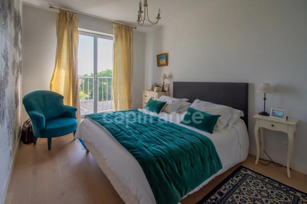 ROYAN – BEAU T3 DE 98 m² AVEC GARAGE ET CAVE À 650 M DE LA PLAGE