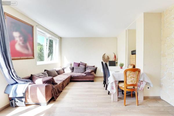 Achat - Appartement Versailles 78000 4 pièces 75 m 2