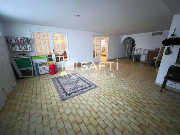 Belle maison sur sous-sol