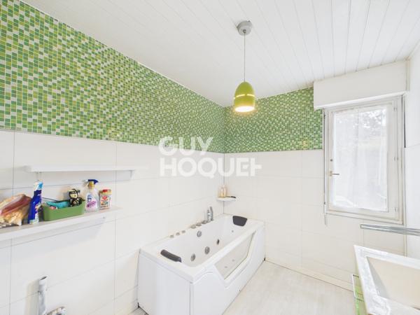 Maison à vendre de 6 pièces de 144 m²