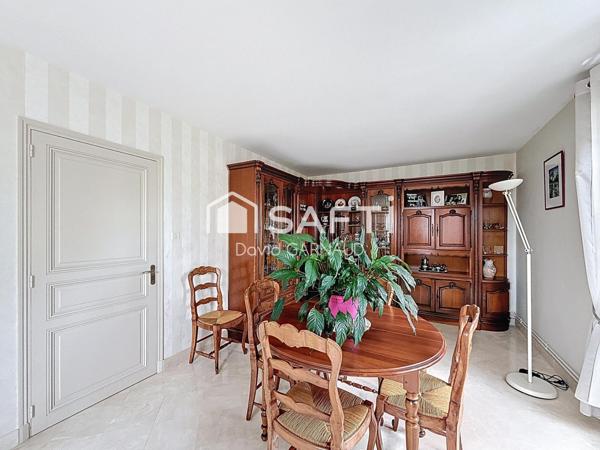 Maison avec deux logements, piscine de 200 m² au cœur de Châteauneuf-sur-Charente
