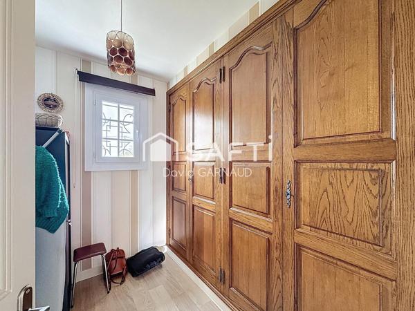 Maison avec deux logements, piscine de 200 m² au cœur de Châteauneuf-sur-Charente