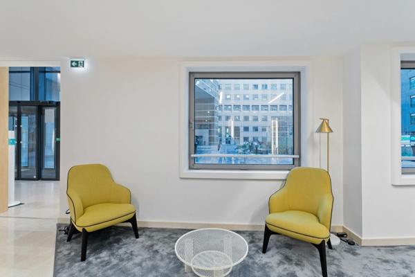 Bureaux rénovés à loyer compétitif à proximité du parc Diderot
