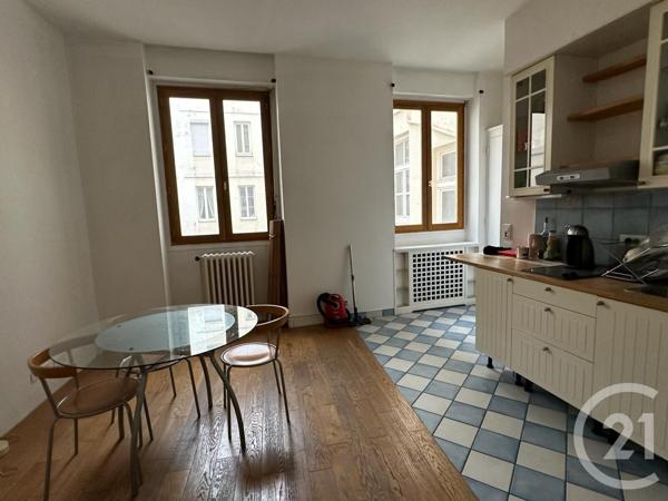 Appartement F5 à vendre  5 pièces - 140 m2 ST ETIENNE - 42