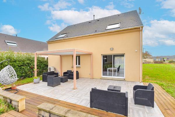 Pavillon récent de plus de 100m²