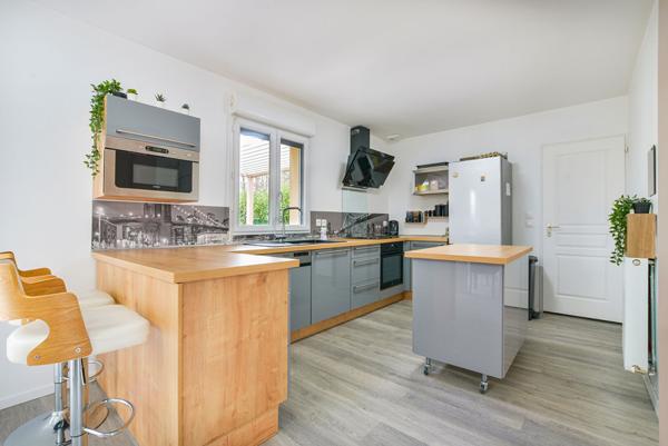 Pavillon récent de plus de 100m²