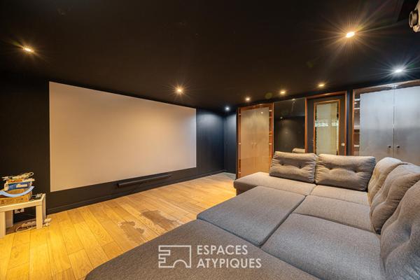 Maison rénovée avec beaux volumes, spa et garage XXL