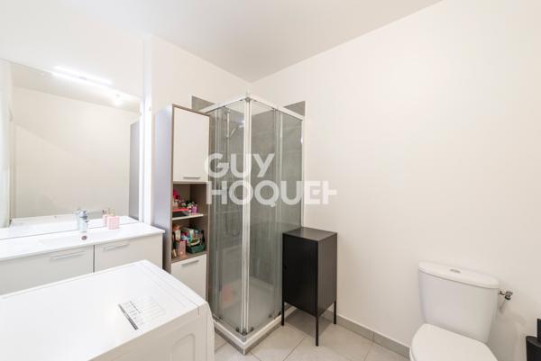 Charmant studio de 30.2 m2 au dernier étage