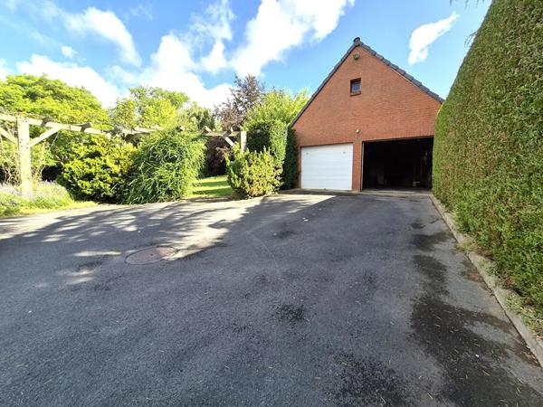 Maison à vendre 10 pièces 175m² Cambrai (59400)