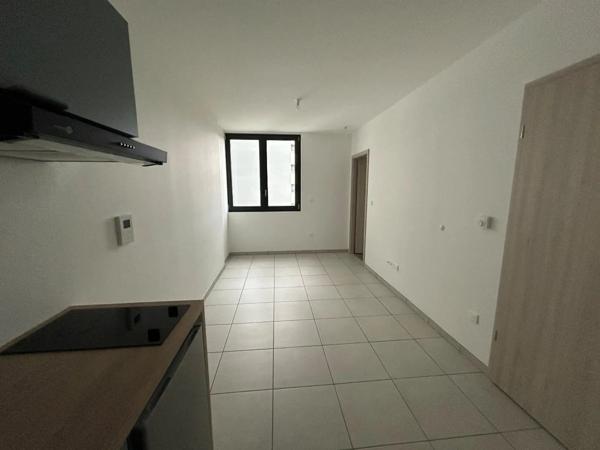 Appartement à louer 2 pièces 29.83m²
