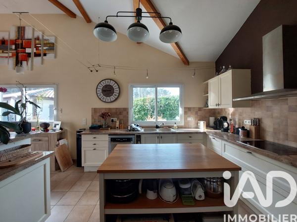 Maison à vendre 6 pièces 167 m² Soustons