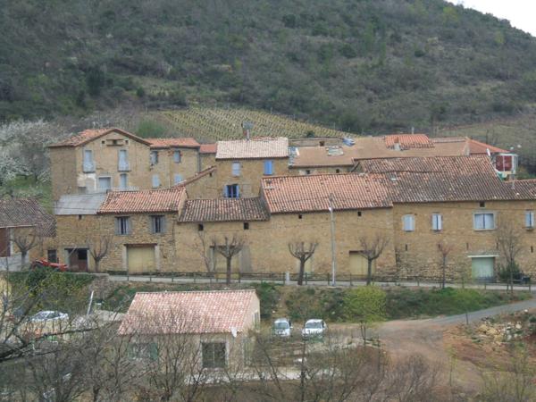 Le Pradal (34600) ????Magnifique maison de village rénovée 73m² 2ch – Le Pradal