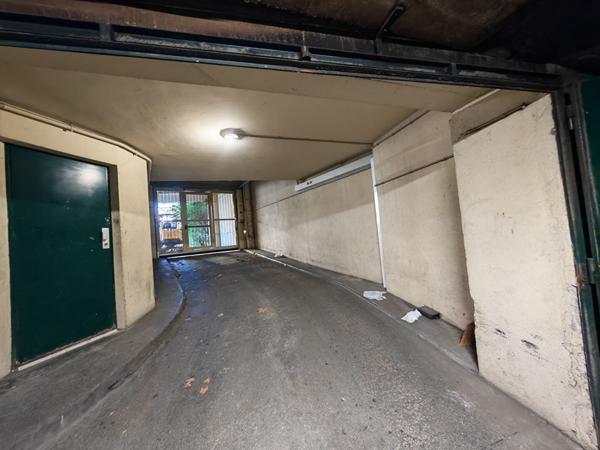 Place de staionnement Marseille 13004 12 m2