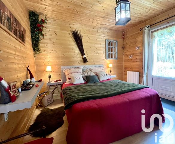 Maison 7 pièces de 202 m² à Salles (33770)