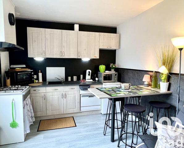 Maison 7 pièces de 202 m² à Salles (33770)