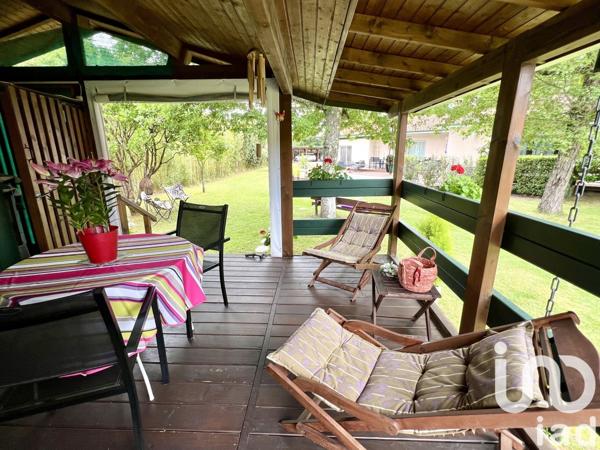 Maison 7 pièces de 202 m² à Salles (33770)