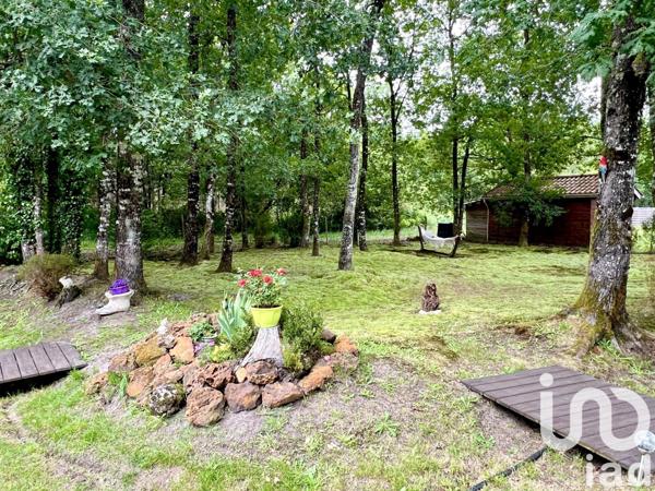 Maison 7 pièces de 202 m² à Salles (33770)