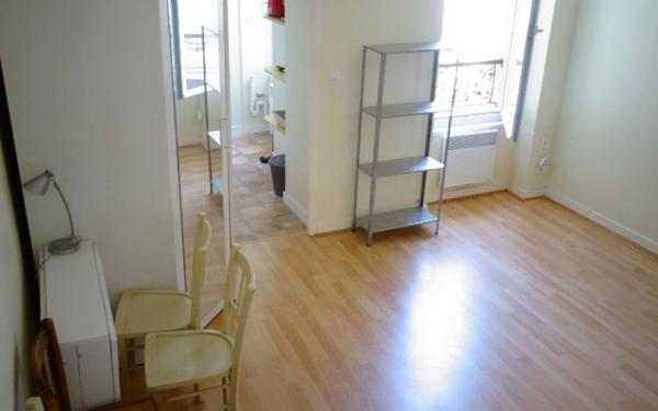 Appartement à louer    1 pièce •  Brest